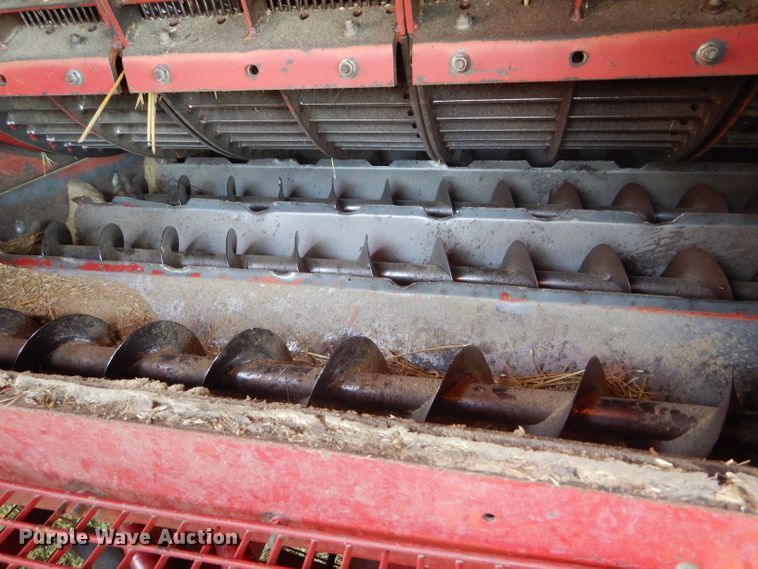 image for item FY9712 2000 Case IH 2388 combine