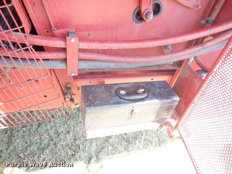 image for item FY9712 2000 Case IH 2388 combine