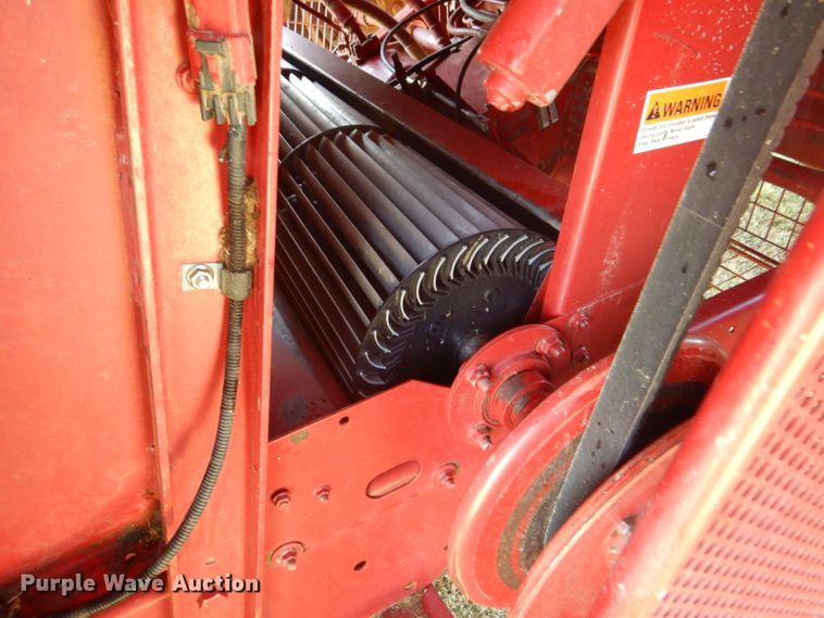 image for item FY9712 2000 Case IH 2388 combine