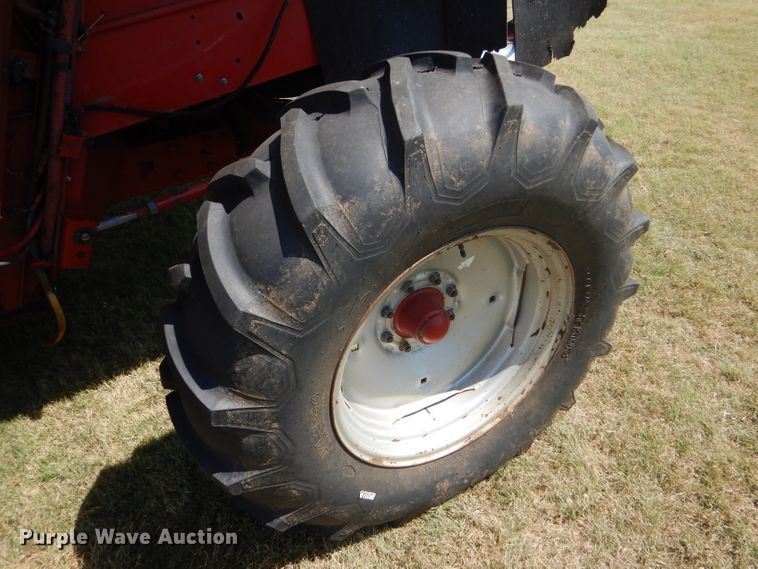 image for item FY9712 2000 Case IH 2388 combine