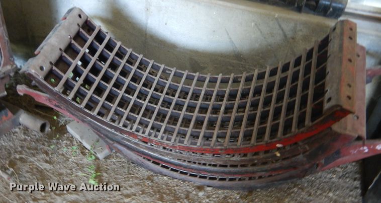 image for item FY9712 2000 Case IH 2388 combine