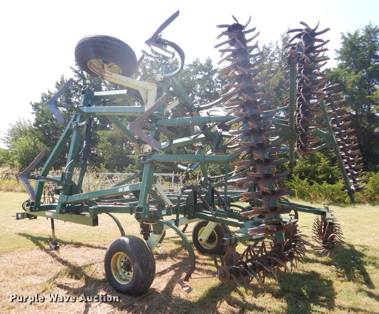 image for item FY9714 QuinStar Fallow Master II FM5-35 sweep plow