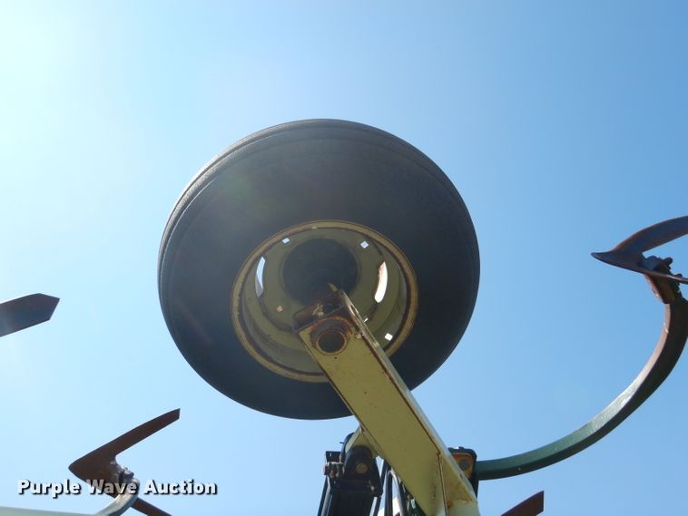 image for item FY9714 QuinStar Fallow Master II FM5-35 sweep plow