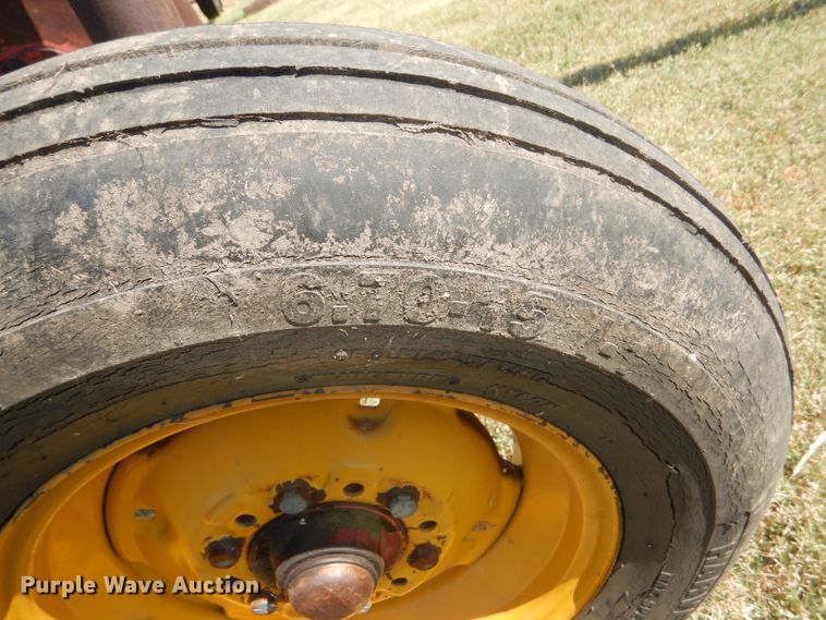 image for item FY9715 Massey-Ferguson MF880 five bottom plow