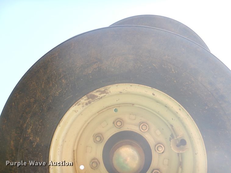 image for item FY9723 Great Plains 7329DH double off-set disk