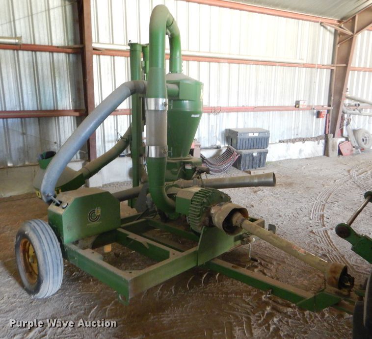 image for item FY9725 Handlair 3100 grain vacuum