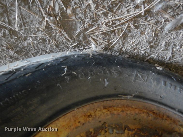 image for item FY9725 Handlair 3100 grain vacuum