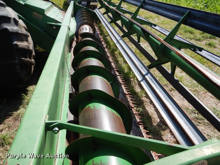 image for item FY9730 1983 John Deere 7720 combine