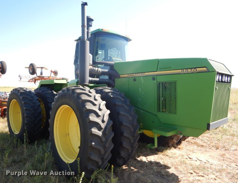 image for item FY9738 1995 John Deere 8870 4WD tractor