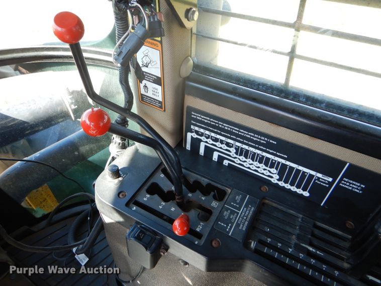 image for item FY9738 1995 John Deere 8870 4WD tractor