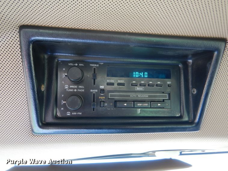 image for item FY9738 1995 John Deere 8870 4WD tractor