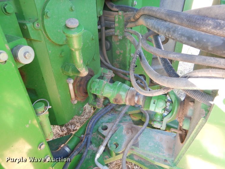 image for item FY9738 1995 John Deere 8870 4WD tractor