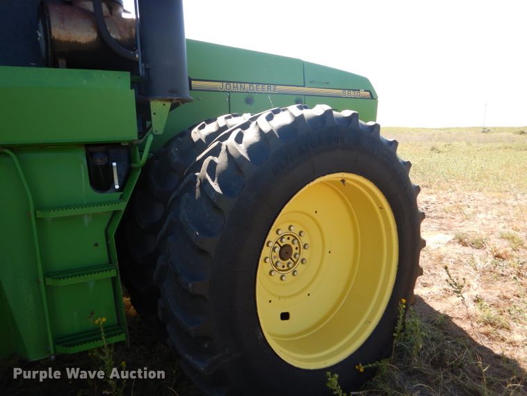 image for item FY9738 1995 John Deere 8870 4WD tractor