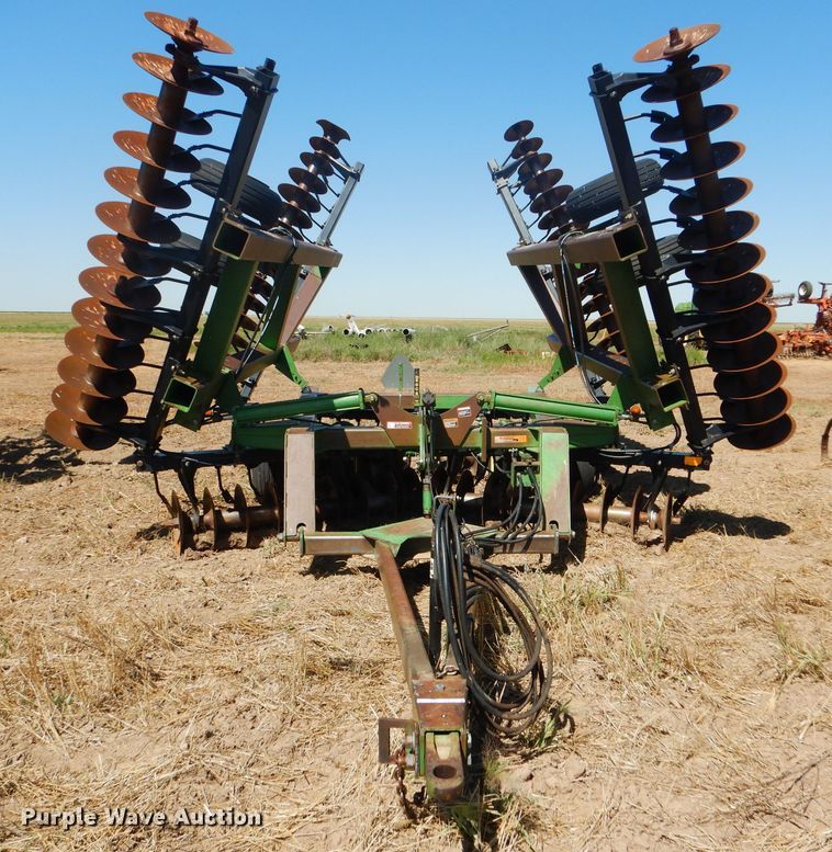 image for item FY9744 John Deere 650 double off-set disk