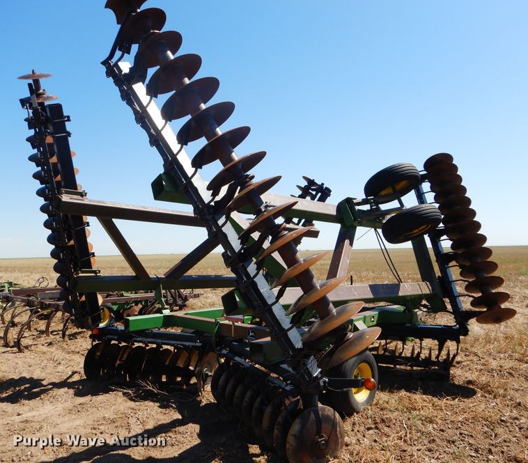 image for item FY9744 John Deere 650 double off-set disk