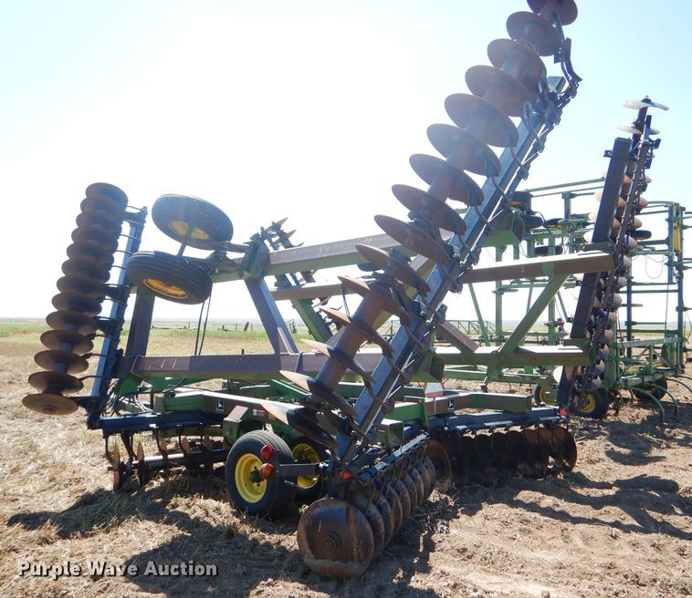 image for item FY9744 John Deere 650 double off-set disk