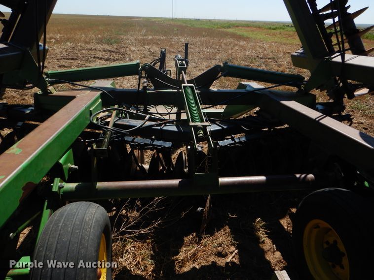 image for item FY9744 John Deere 650 double off-set disk