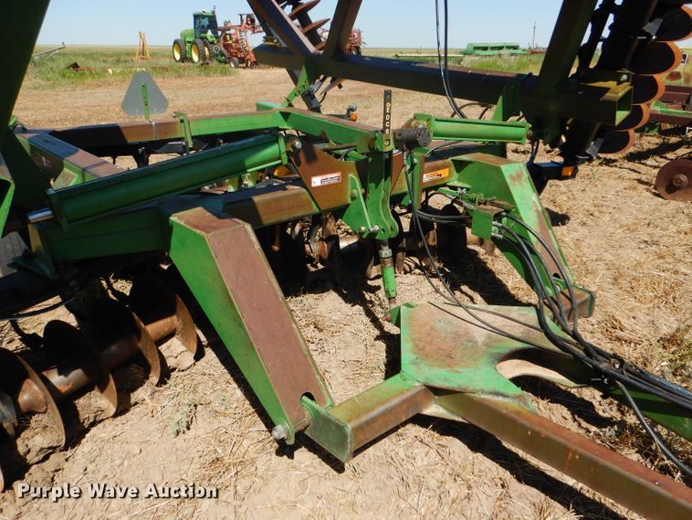 image for item FY9744 John Deere 650 double off-set disk