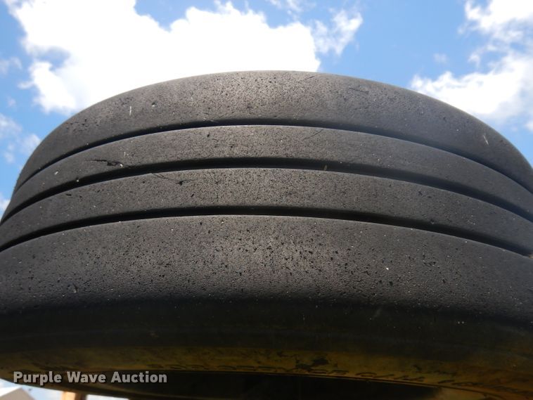 image for item GG9053 Land Pride RC3715 batwing rotary mower