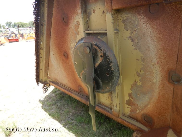 image for item GG9053 Land Pride RC3715 batwing rotary mower