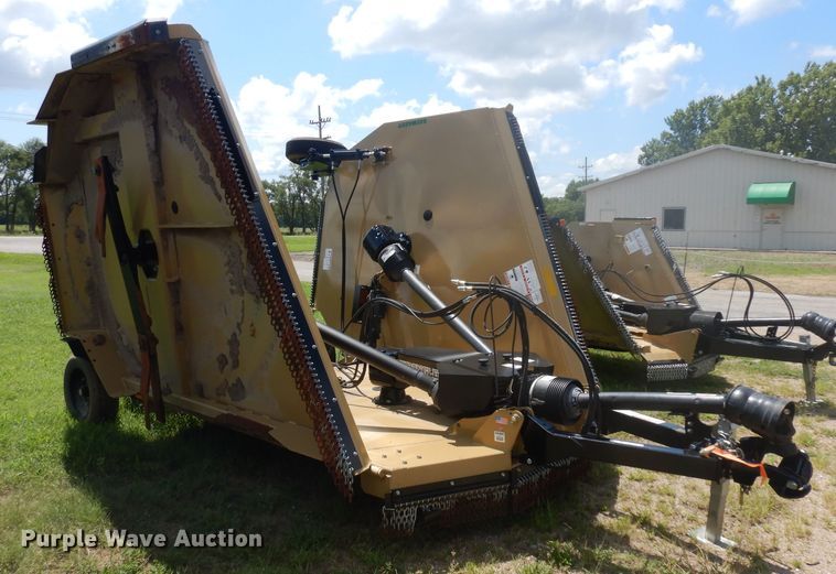 image for item GG9054 Land Pride RCFM4620 batwing rotary mower