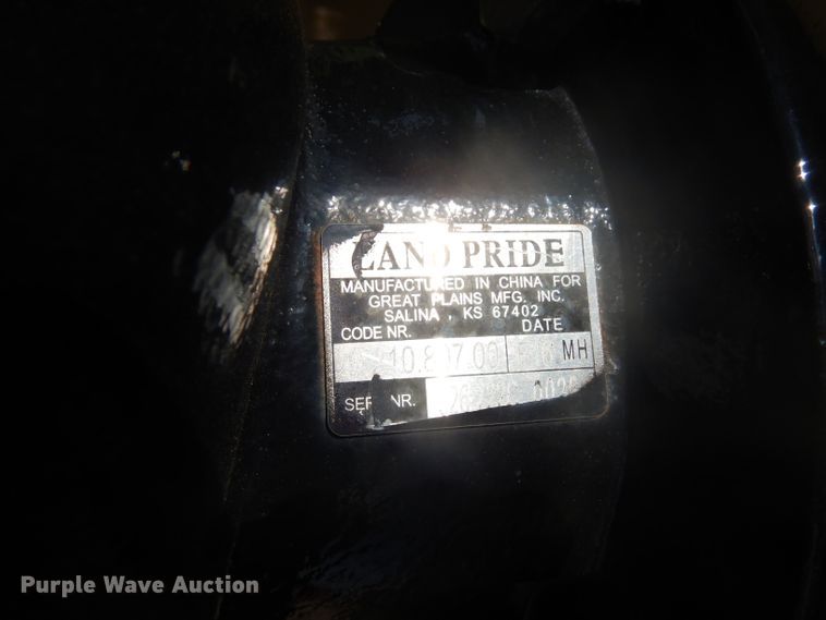 image for item GG9055 Land Pride RCM3712 batwing rotary mower