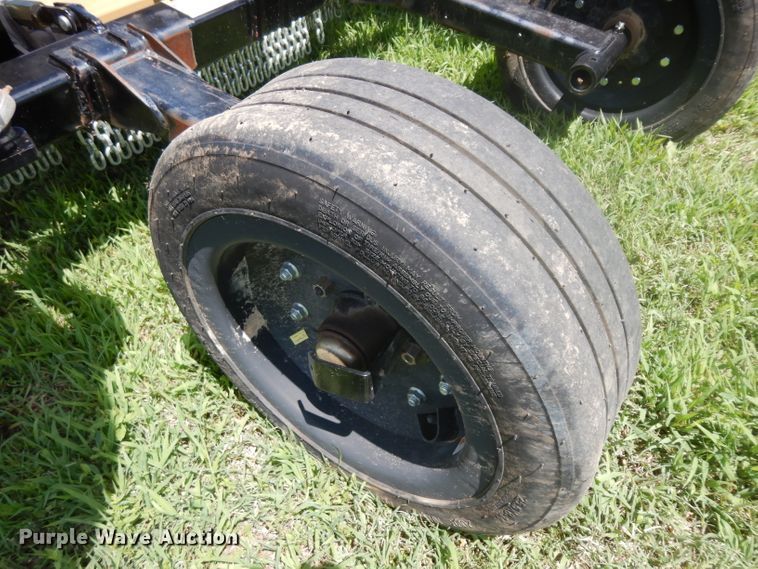 image for item GG9055 Land Pride RCM3712 batwing rotary mower