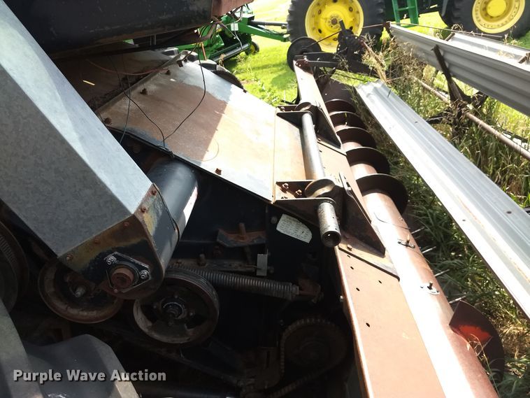 image for item GH9540 1976 Gleaner F combine