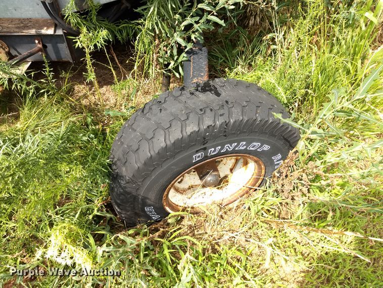 image for item GH9540 1976 Gleaner F combine