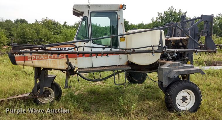 image for item GH9541 1987 Melroe SpraCoupe 220 sprayer