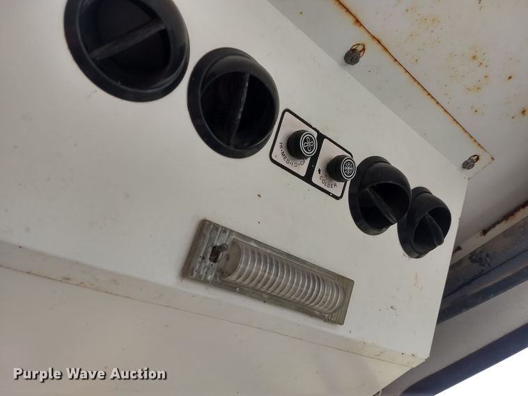 image for item GH9541 1987 Melroe SpraCoupe 220 sprayer