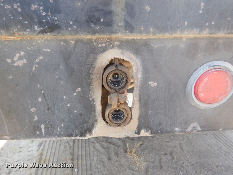 image for item GH9546 1973 Dodge 600 grain truck