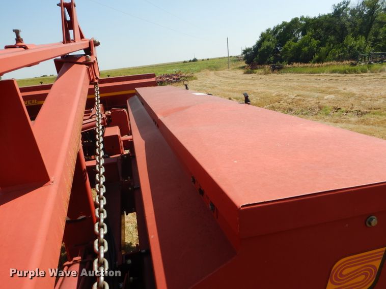 image for item GH9550 2004 Sunflower 9433-30 grain drill