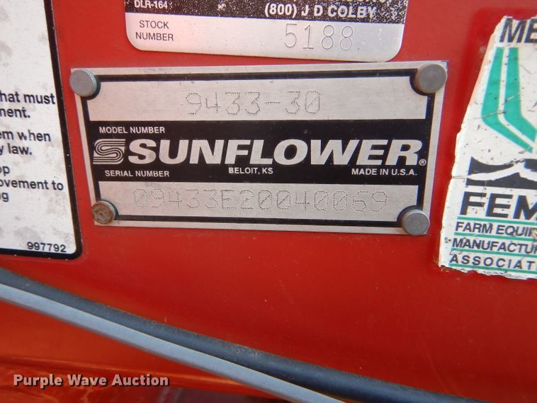 image for item GH9550 2004 Sunflower 9433-30 grain drill
