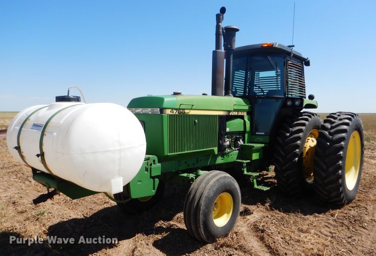 image for item GH9570 1990 John Deere 4755 tractor