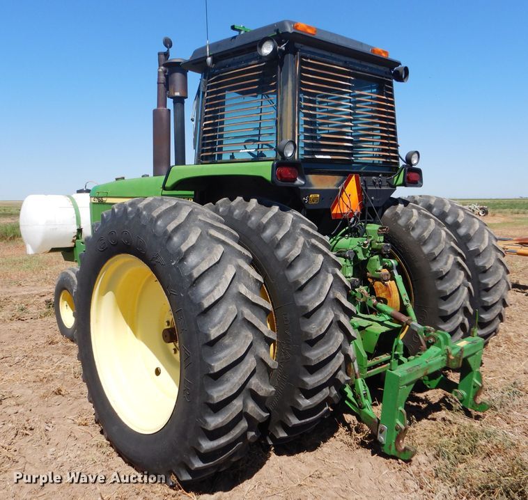 image for item GH9570 1990 John Deere 4755 tractor