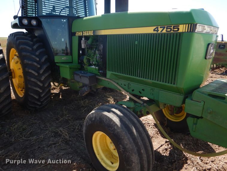 image for item GH9570 1990 John Deere 4755 tractor