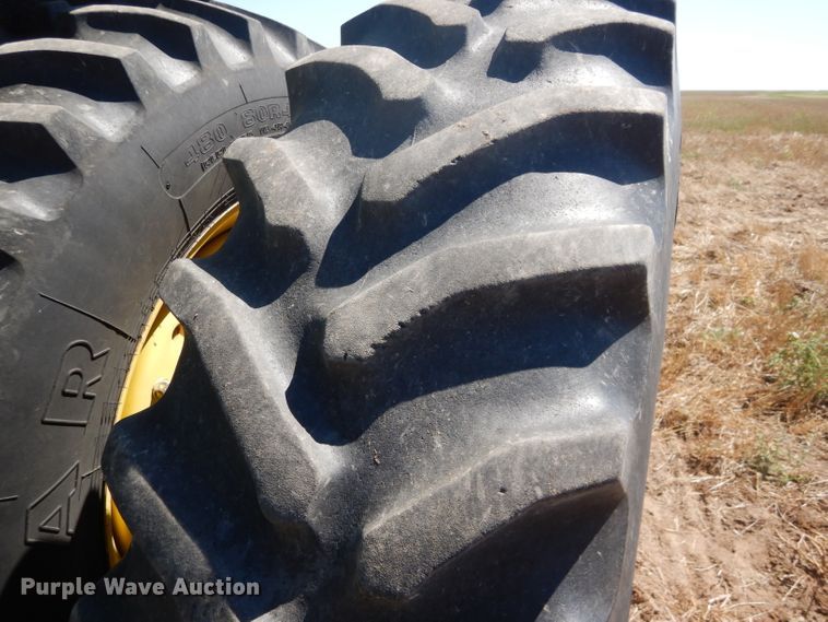 image for item GH9570 1990 John Deere 4755 tractor