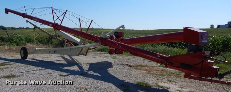 image for item DD6249 Farm King Y1370 auger