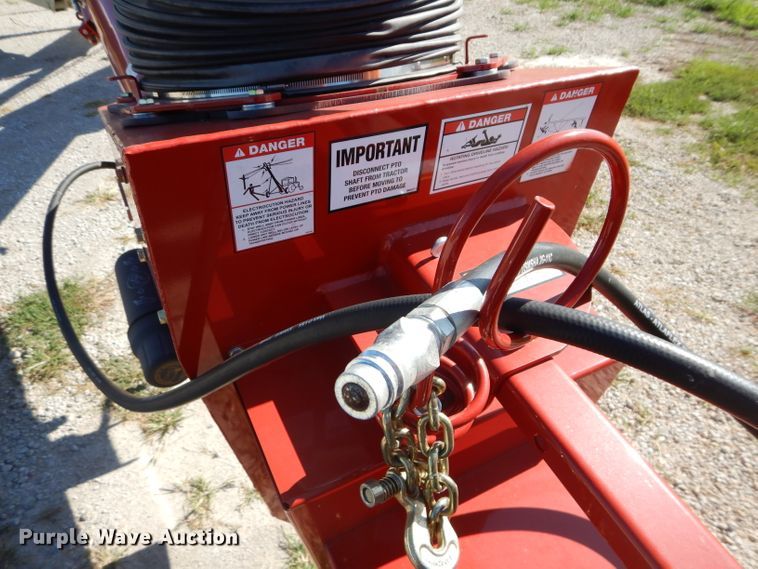 image for item DD6249 Farm King Y1370 auger