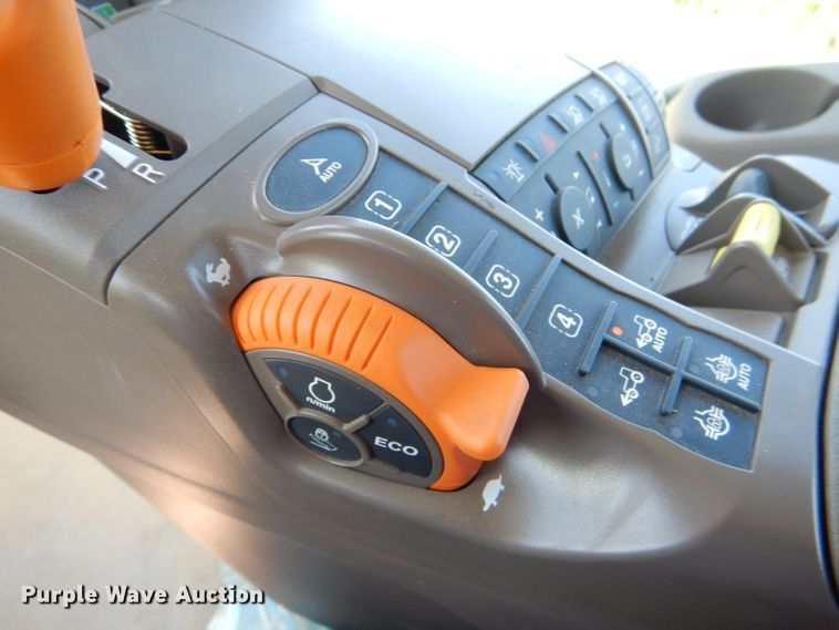 image for item DD6350 2018 John Deere 8370R MFWD tractor