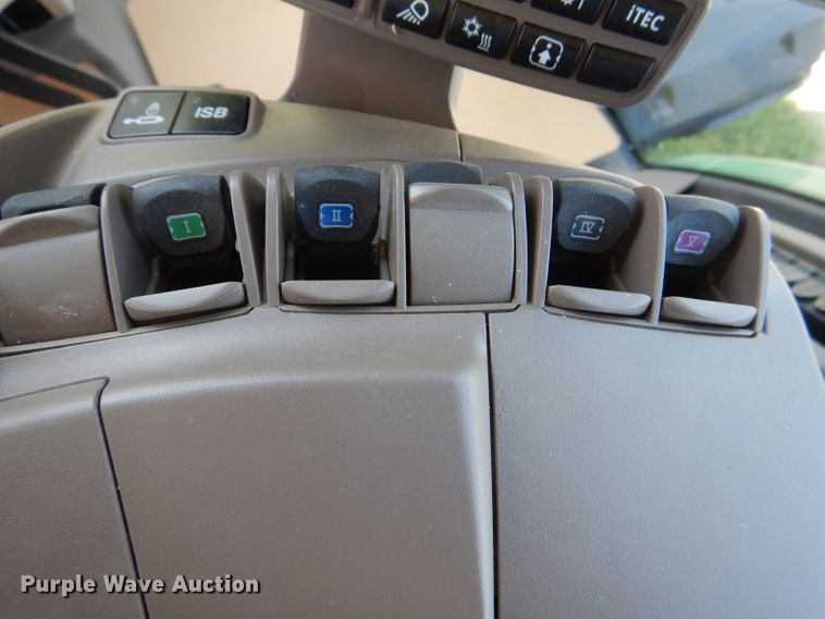 image for item DD6350 2018 John Deere 8370R MFWD tractor