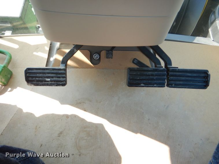 image for item DD6350 2018 John Deere 8370R MFWD tractor