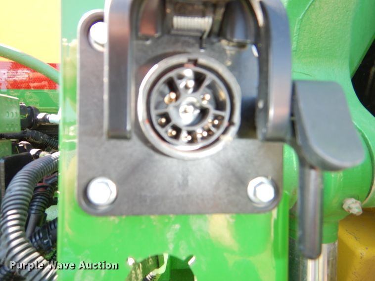 image for item DD6350 2018 John Deere 8370R MFWD tractor