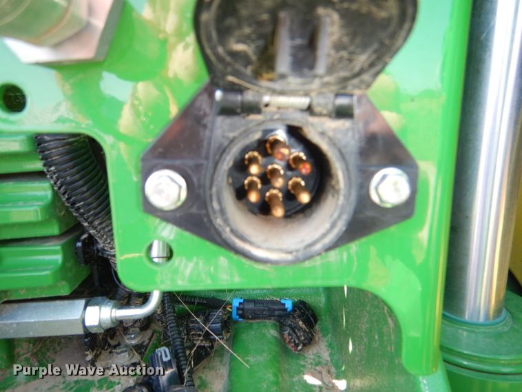 image for item DD6350 2018 John Deere 8370R MFWD tractor