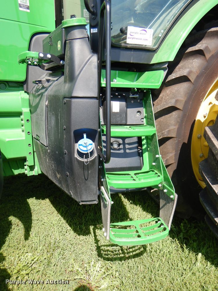 image for item DD6350 2018 John Deere 8370R MFWD tractor