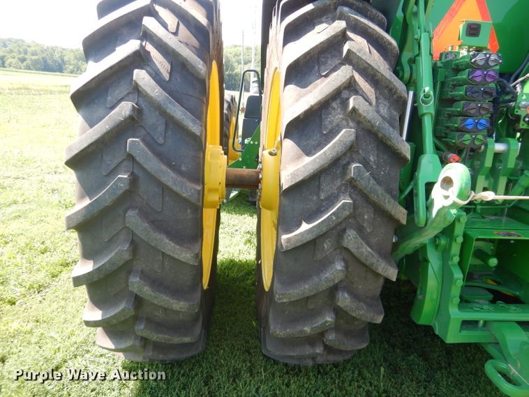 image for item DD6350 2018 John Deere 8370R MFWD tractor