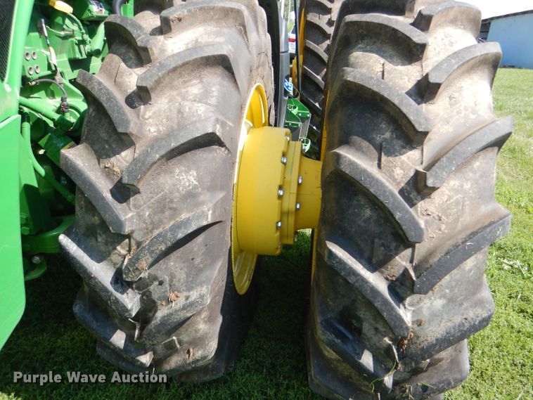 image for item DD6350 2018 John Deere 8370R MFWD tractor