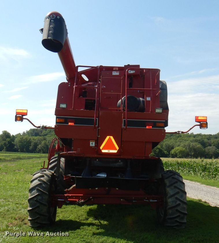 image for item DD6351 2006 Case IH 2377 Axial-Flow Hillco Sidehill RWA combine
