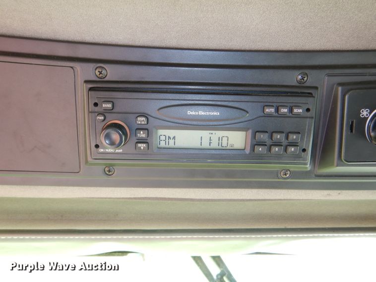 image for item DD6351 2006 Case IH 2377 Axial-Flow Hillco Sidehill RWA combine